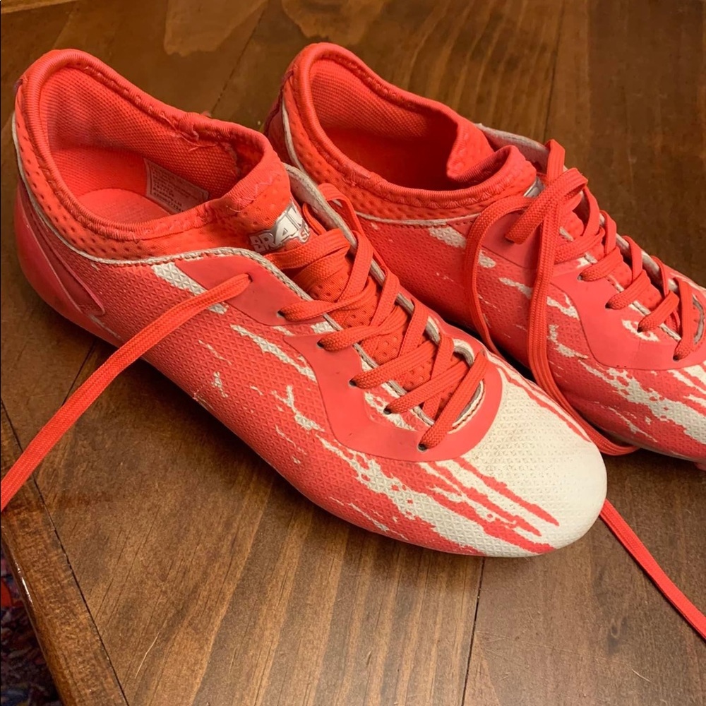 Womens soccer cleats